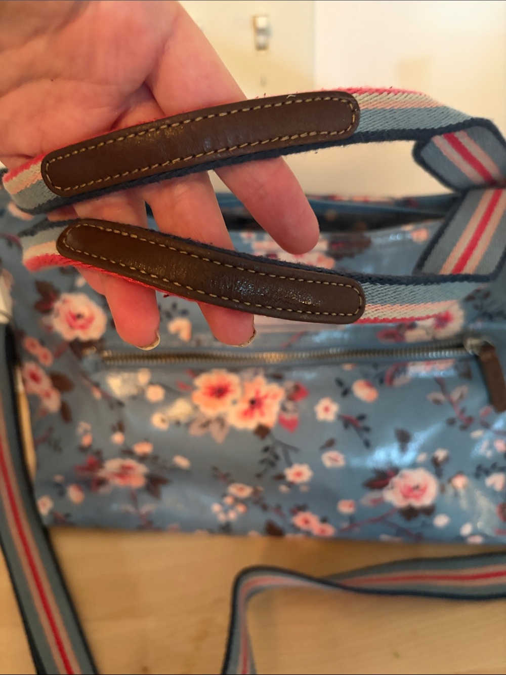 Large Cath Kidston Floral Crossbody - Picture 6 of 12